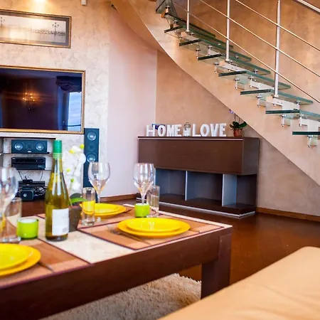 アパート Skyhouse Amazing Penthouse And *